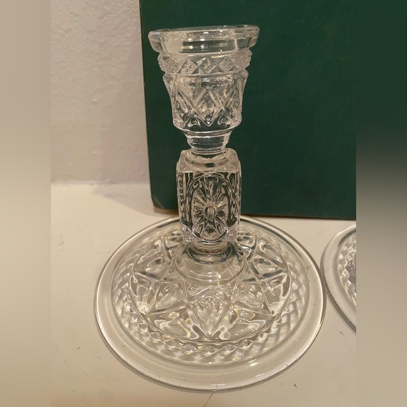 Vintage Pair of Imperial Cape Cod Pressed Glass Candlesticks - Picture 4 of 11